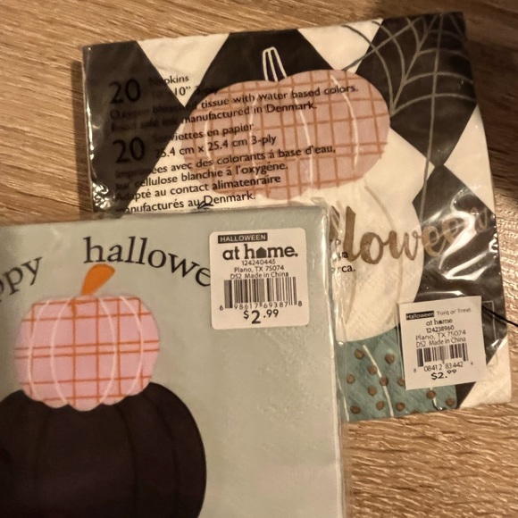 Cute Halloween Decor! - Picture 3 of 8